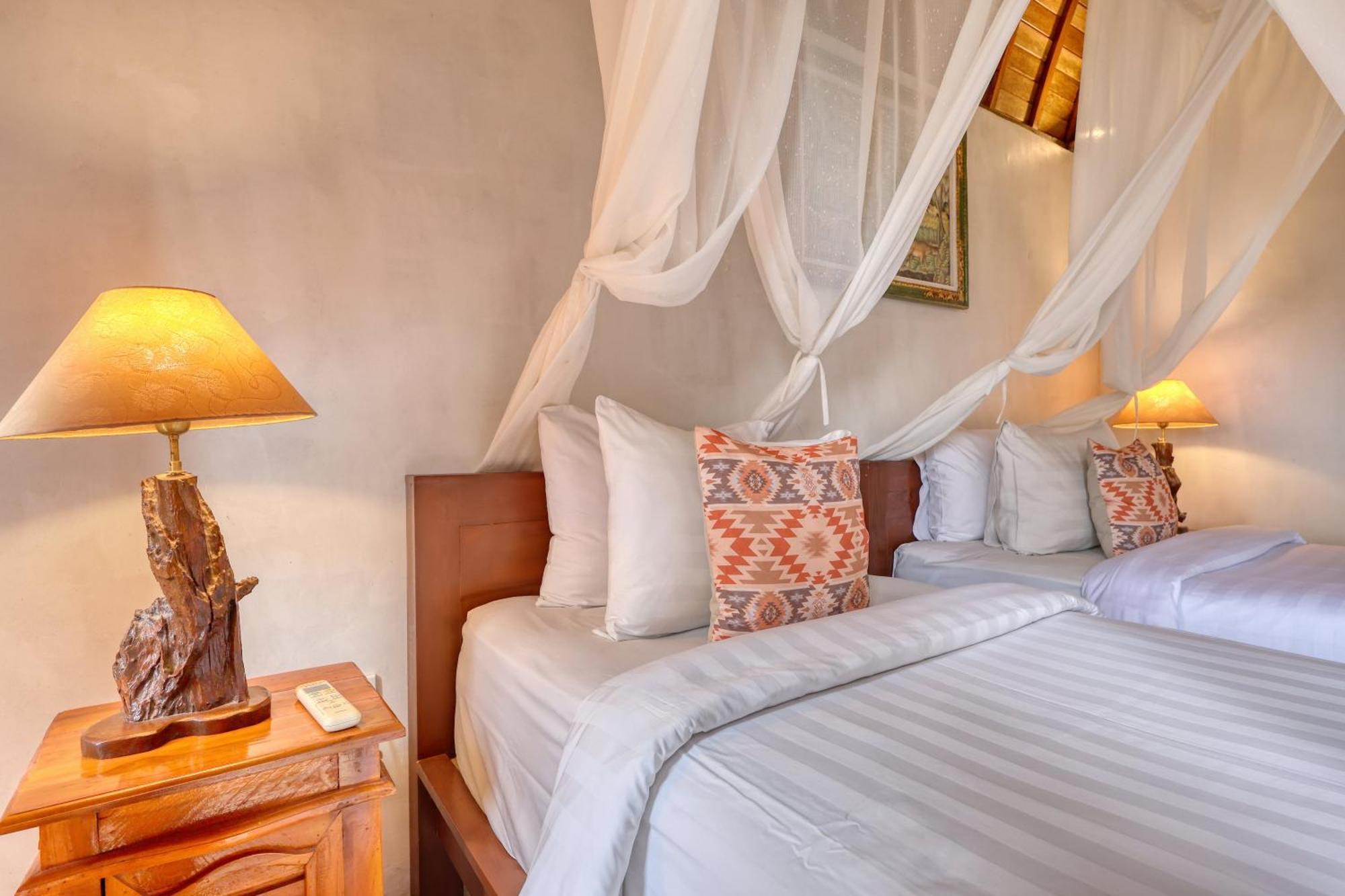 Bagia Bungalows Batumadeg Ruang foto